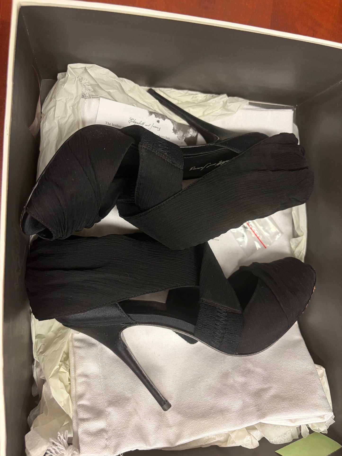 Elizabeth + James Leona Pumps- 6.5