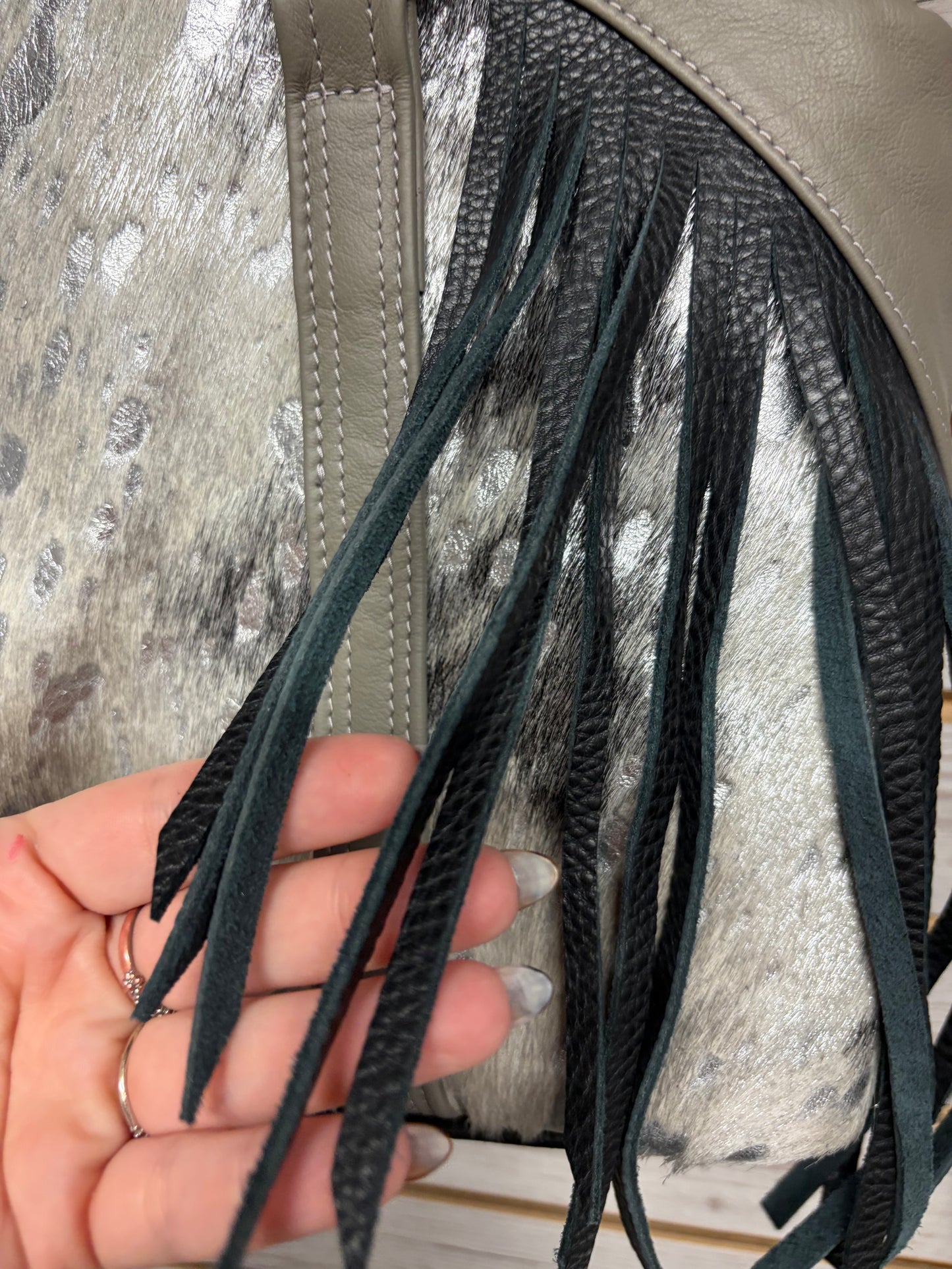 Western cowhide w/leather fringe AUTHENTIC handbag