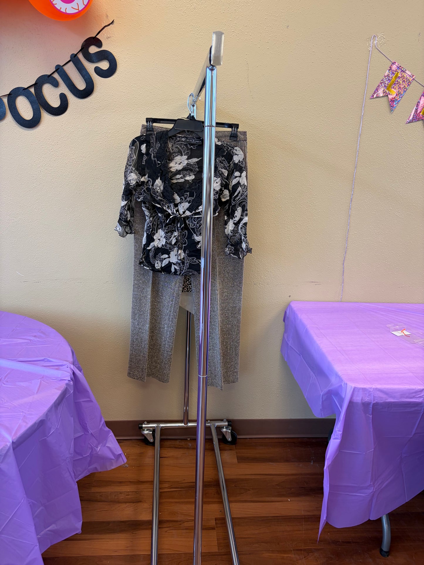 Black Flower Tank & Cover - S