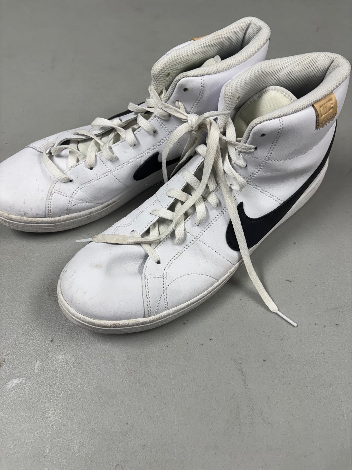 7/1/26 Nike High Top Sneakers- M 13