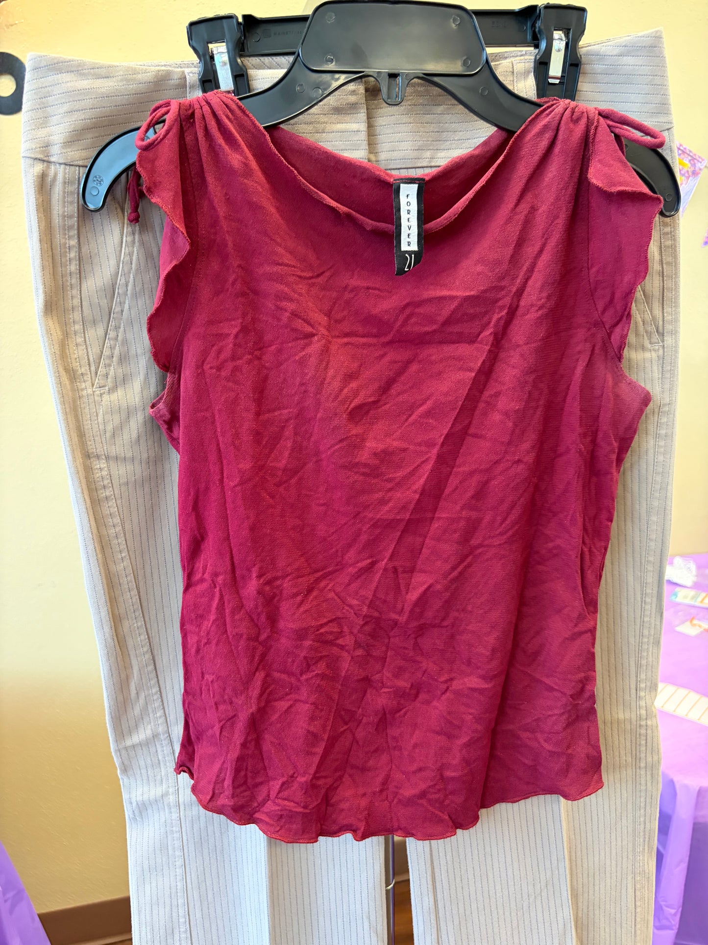 Forever 21 Y2K Red Tank - M