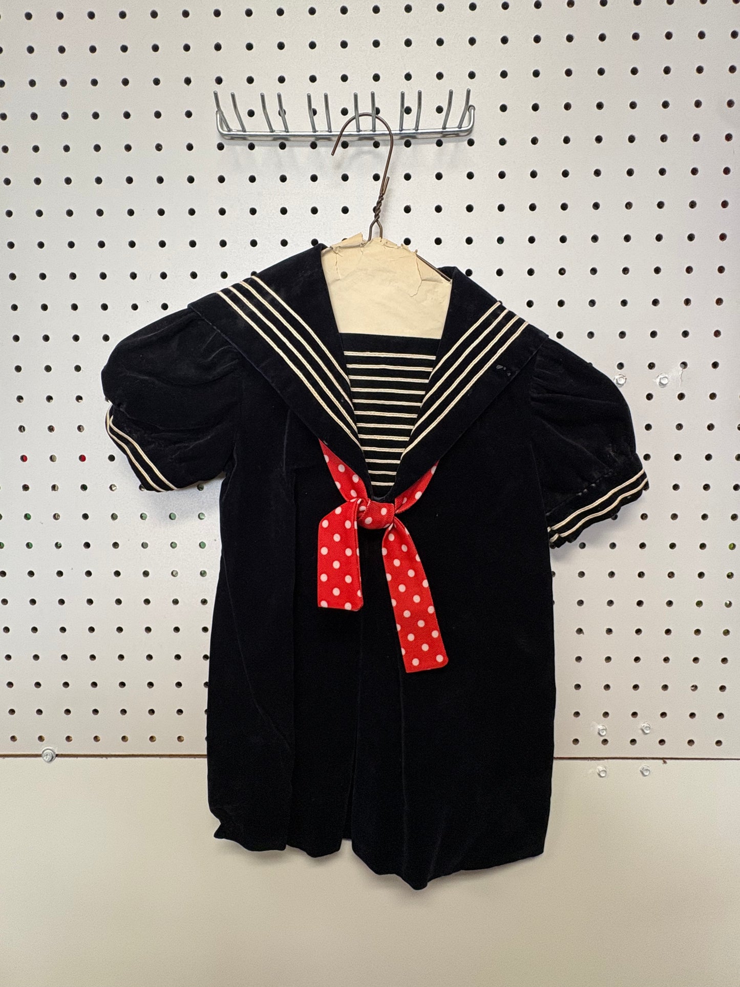 Vintage Sailor’s Outfit 4T