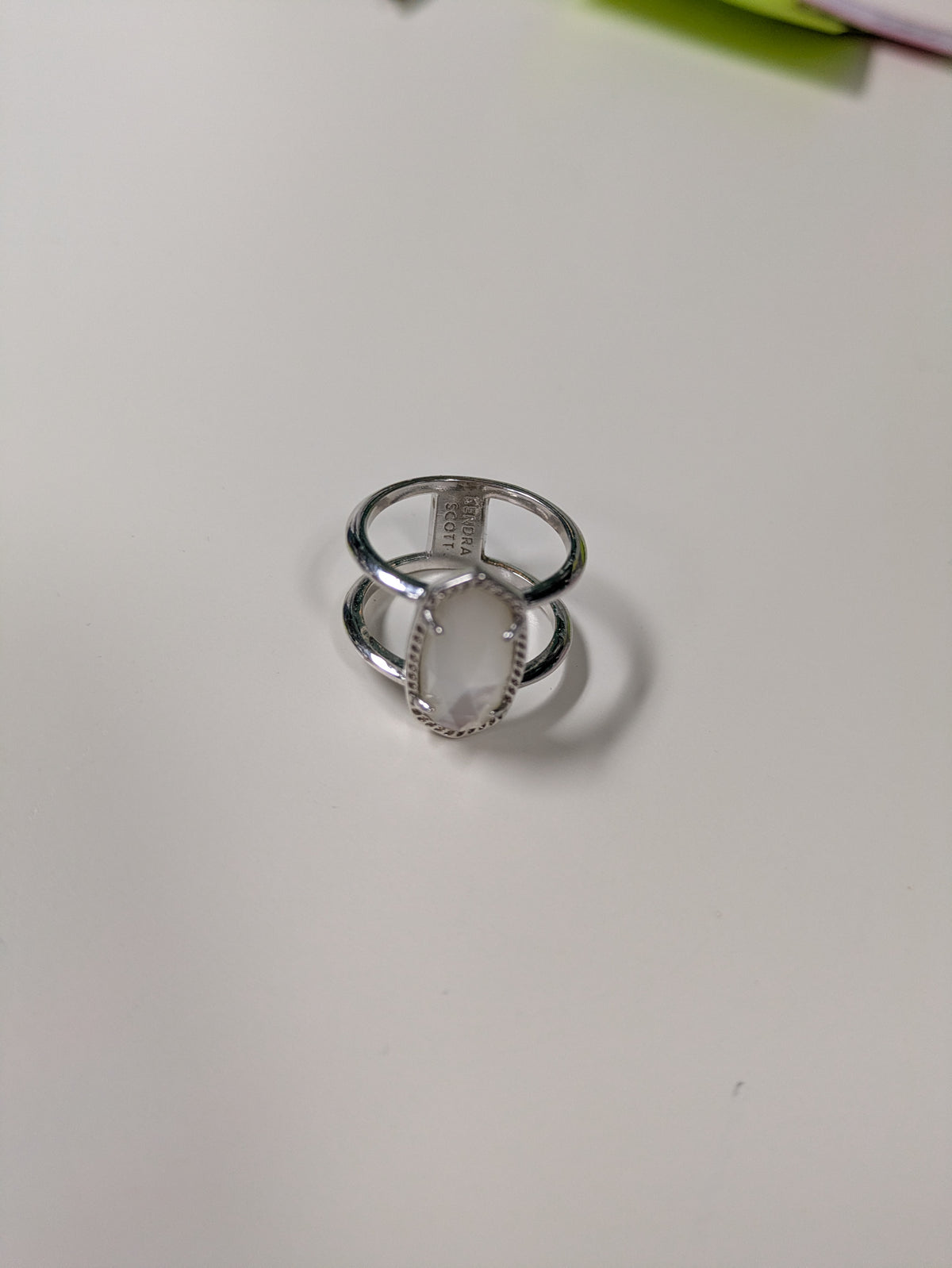 Kendra Scott double band ring in ivory- mother of pearl