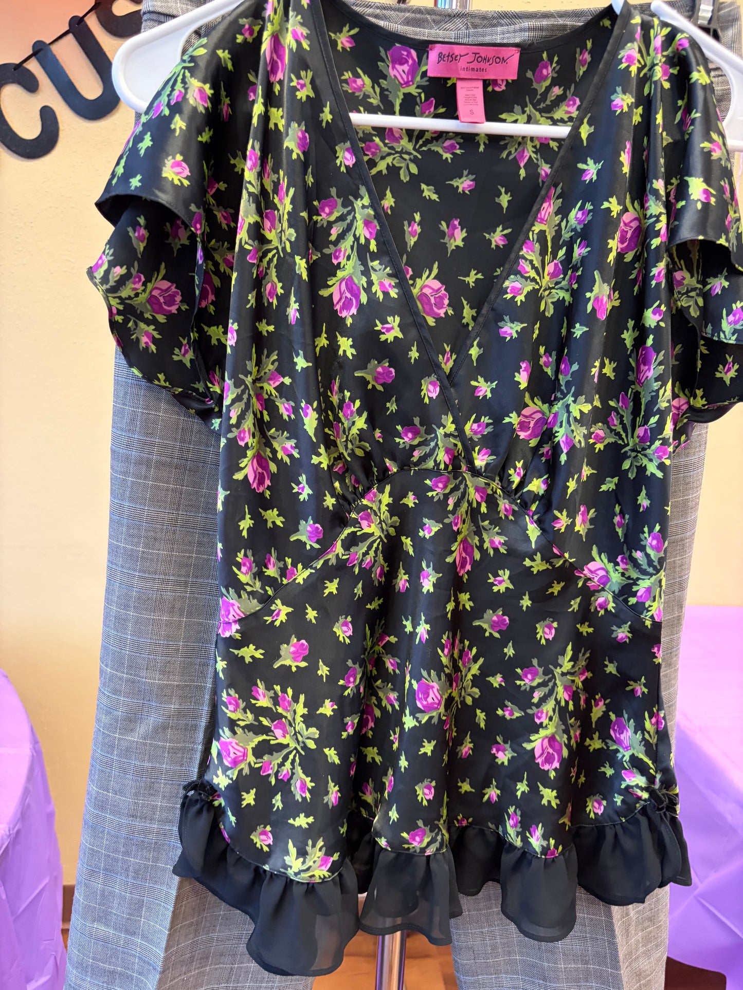 Betsey Johnson Flower Top - S