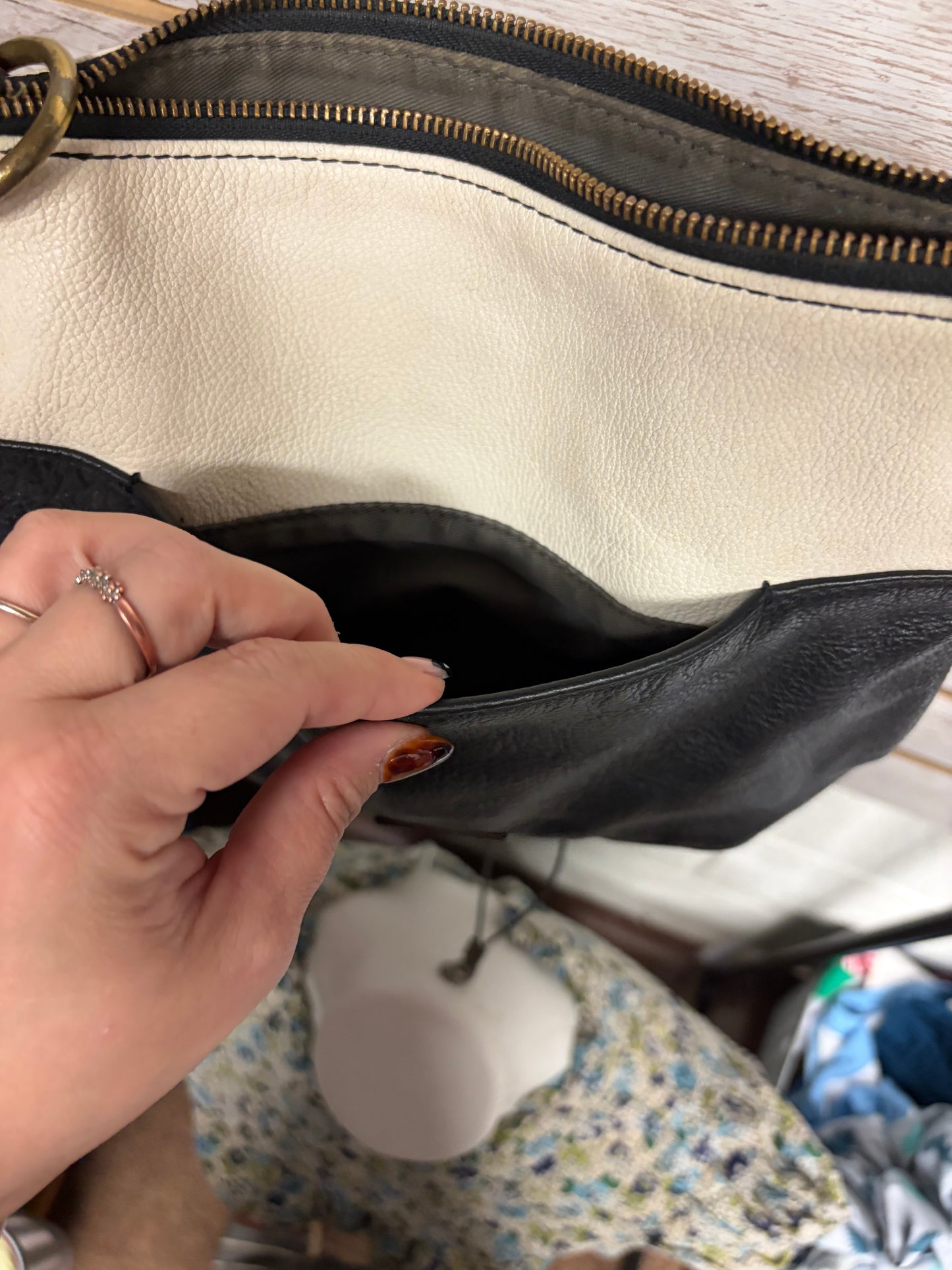 VINTAGE- Fossil Keely Bucket Crossbody Bag