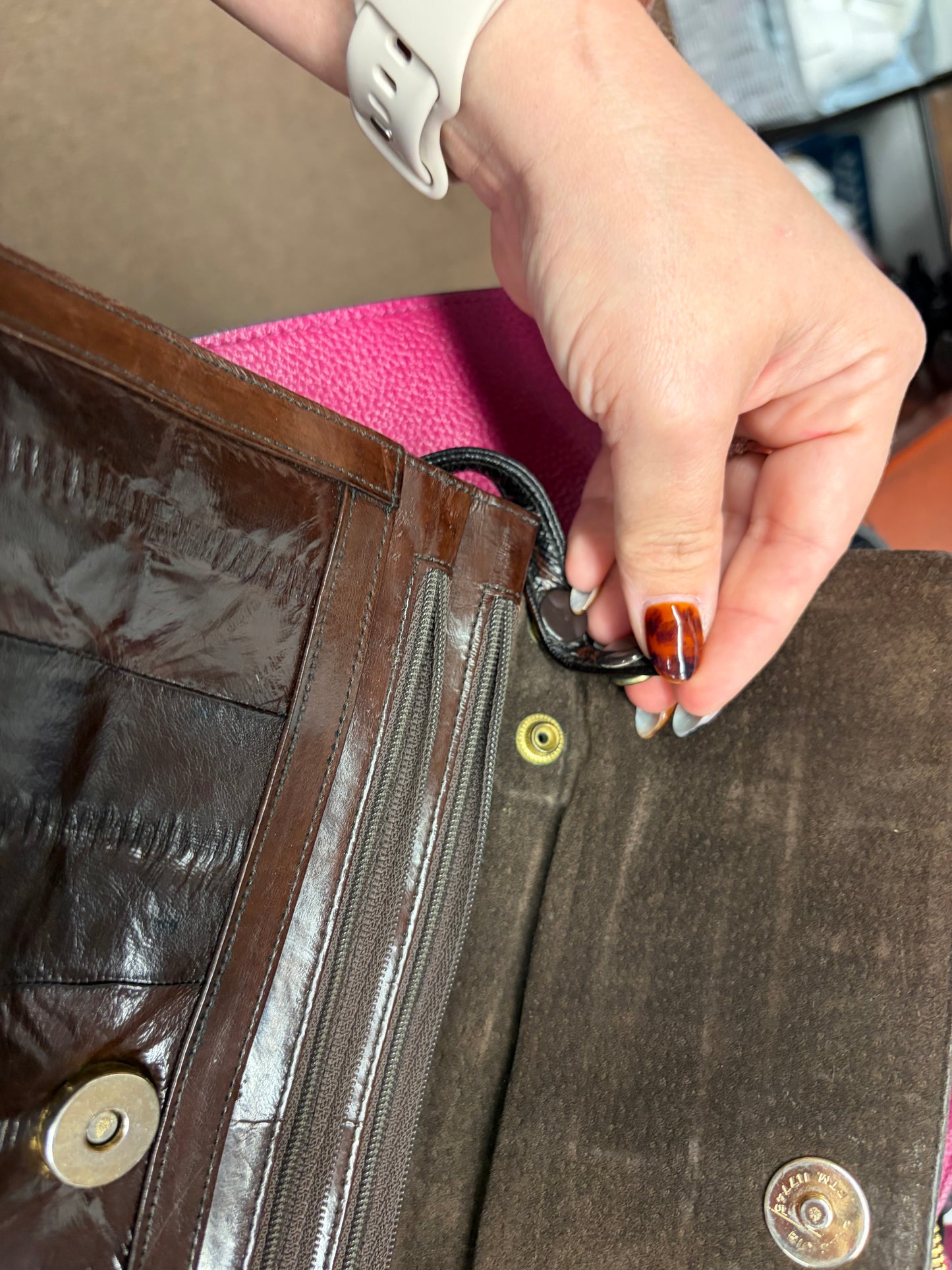 Vintage 70s EEL skin leather clutch with strap