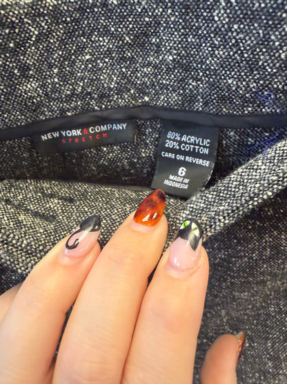 New York & Company Gray Dress Pants - Size 6