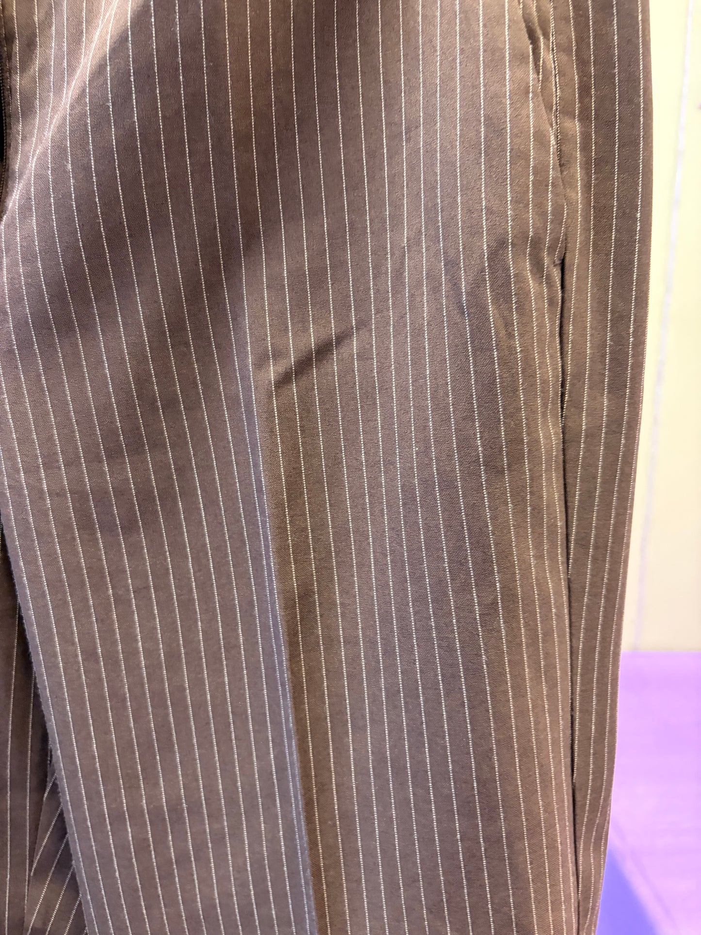 New York & Company Brown Pinstripe Pants - Size 6