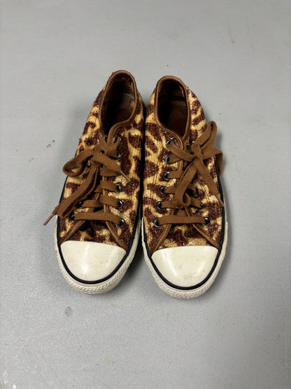 Converse Giraffe Sequin Low Top Shoes- W 6