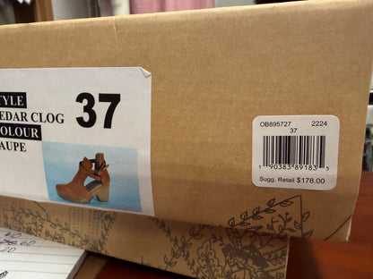 Free People Leather Clog- size 6.5