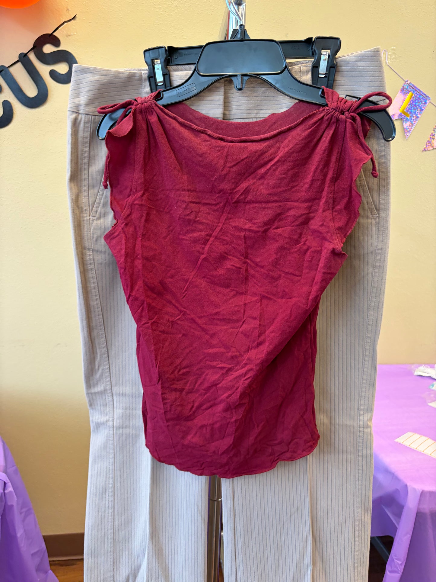 Forever 21 Y2K Red Tank - M