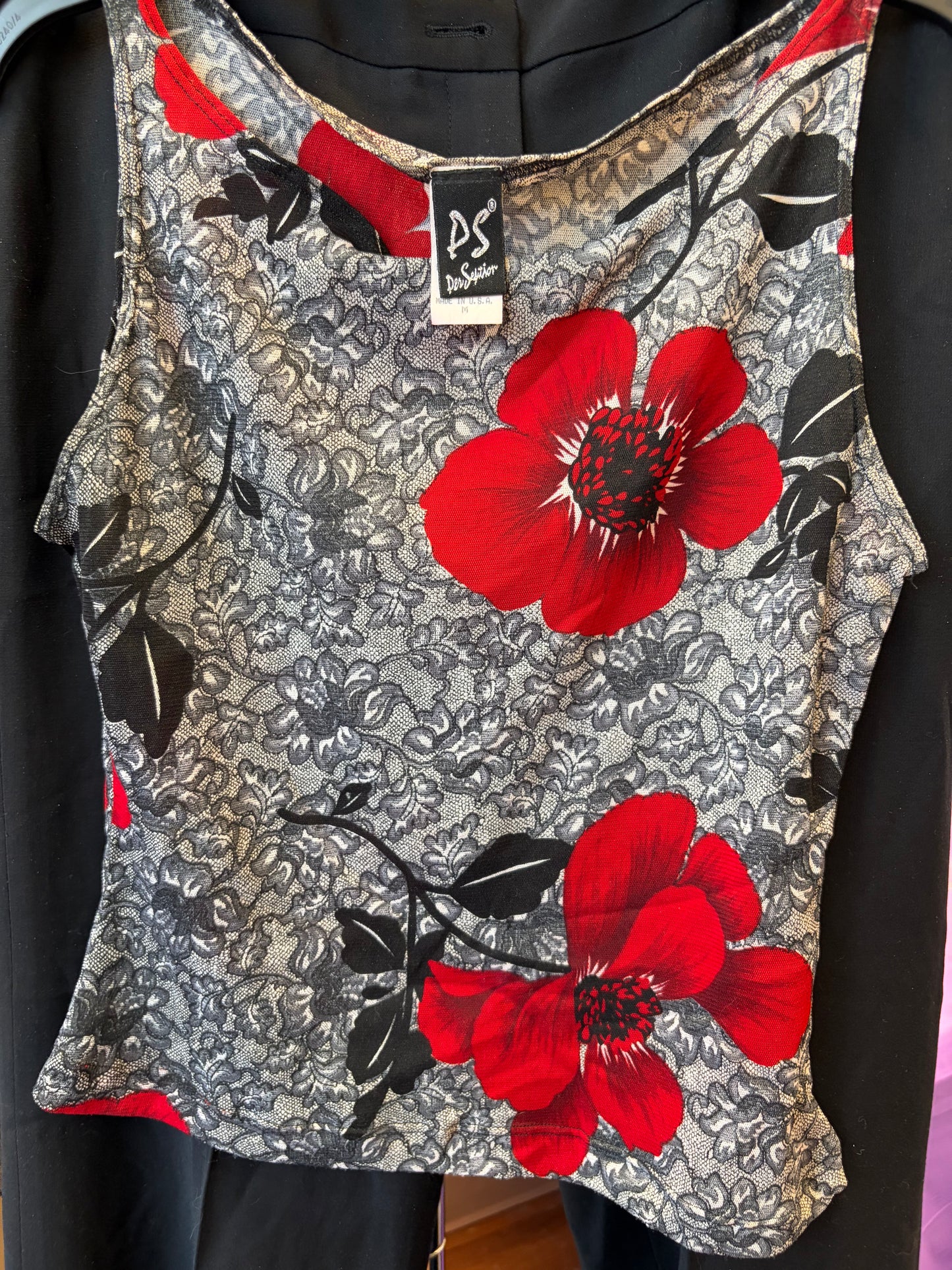 Gray Lace & Flower Tank - M