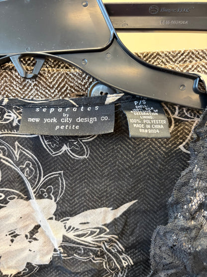 Black Flower Tank & Cover - S