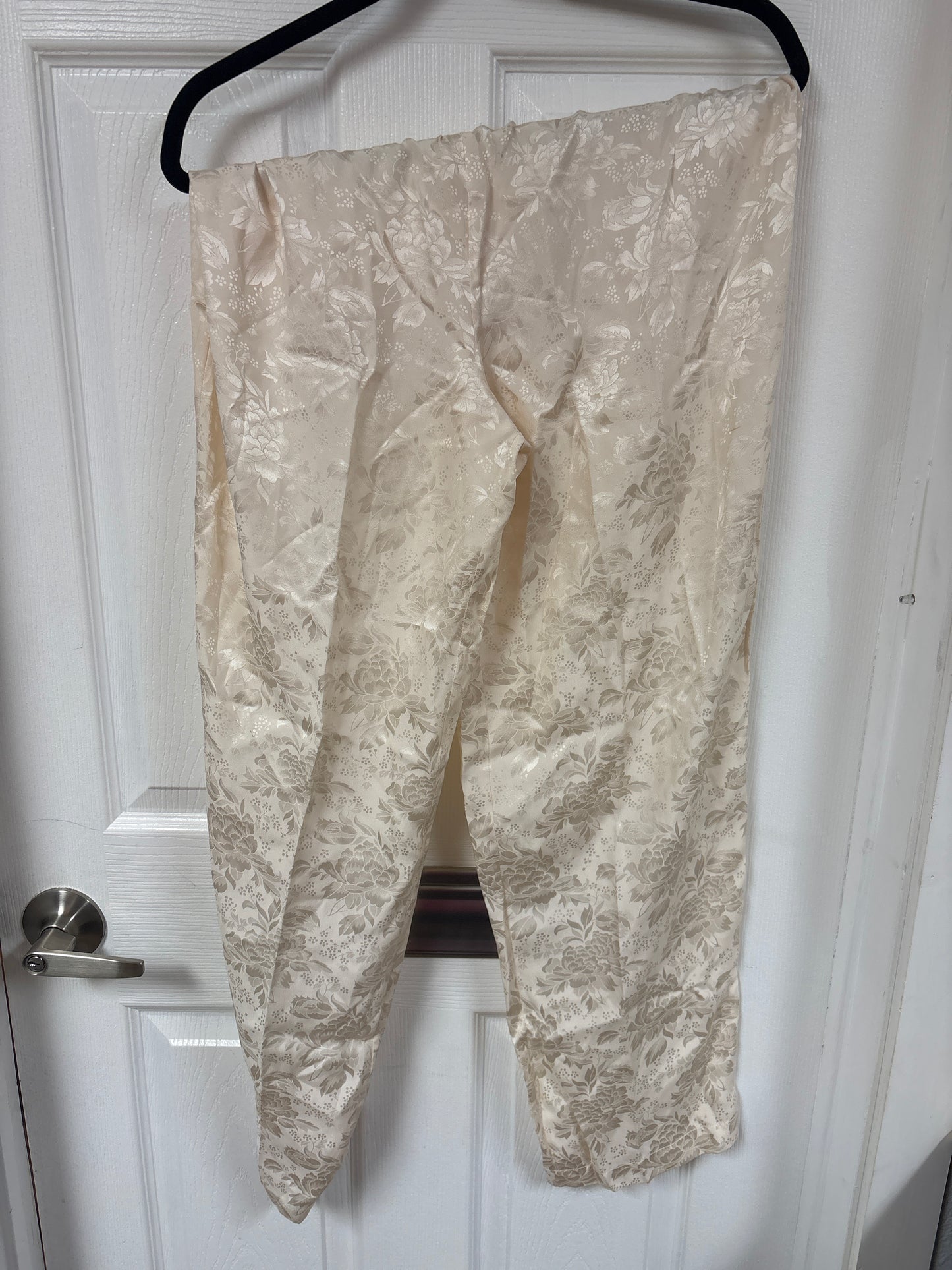 3/21/26 Silk Pants Sz 8