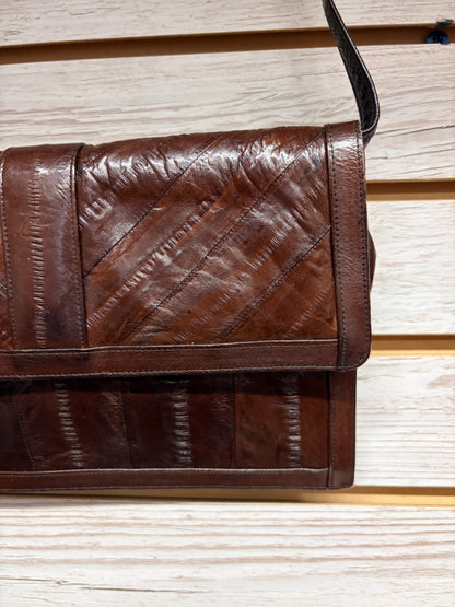Vintage 70s EEL skin leather clutch with strap