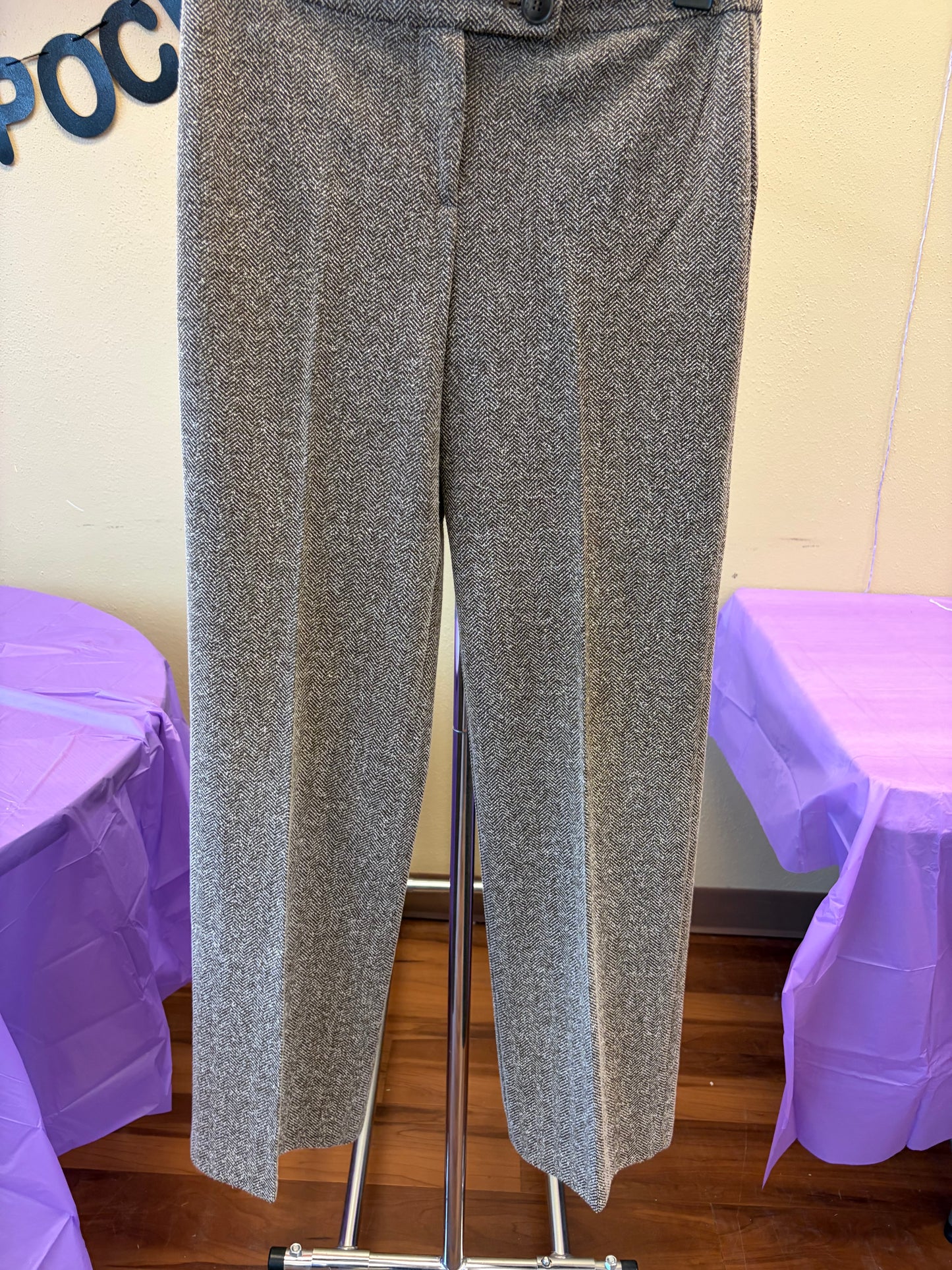 New York & Company Brown Dress Pants - M