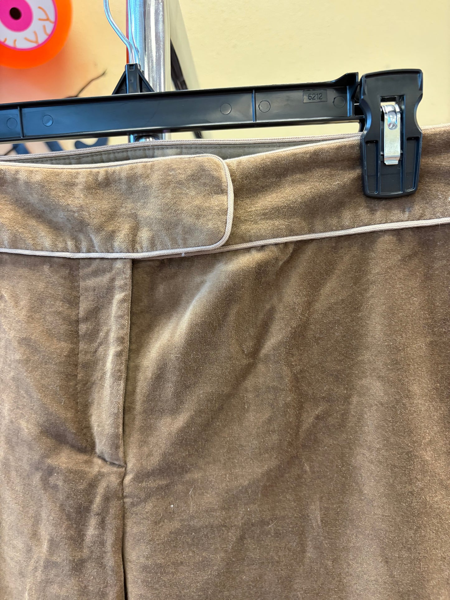 Ann Taylor brown suede pants- size 6