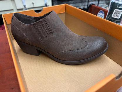 Korks ankle booties- 9