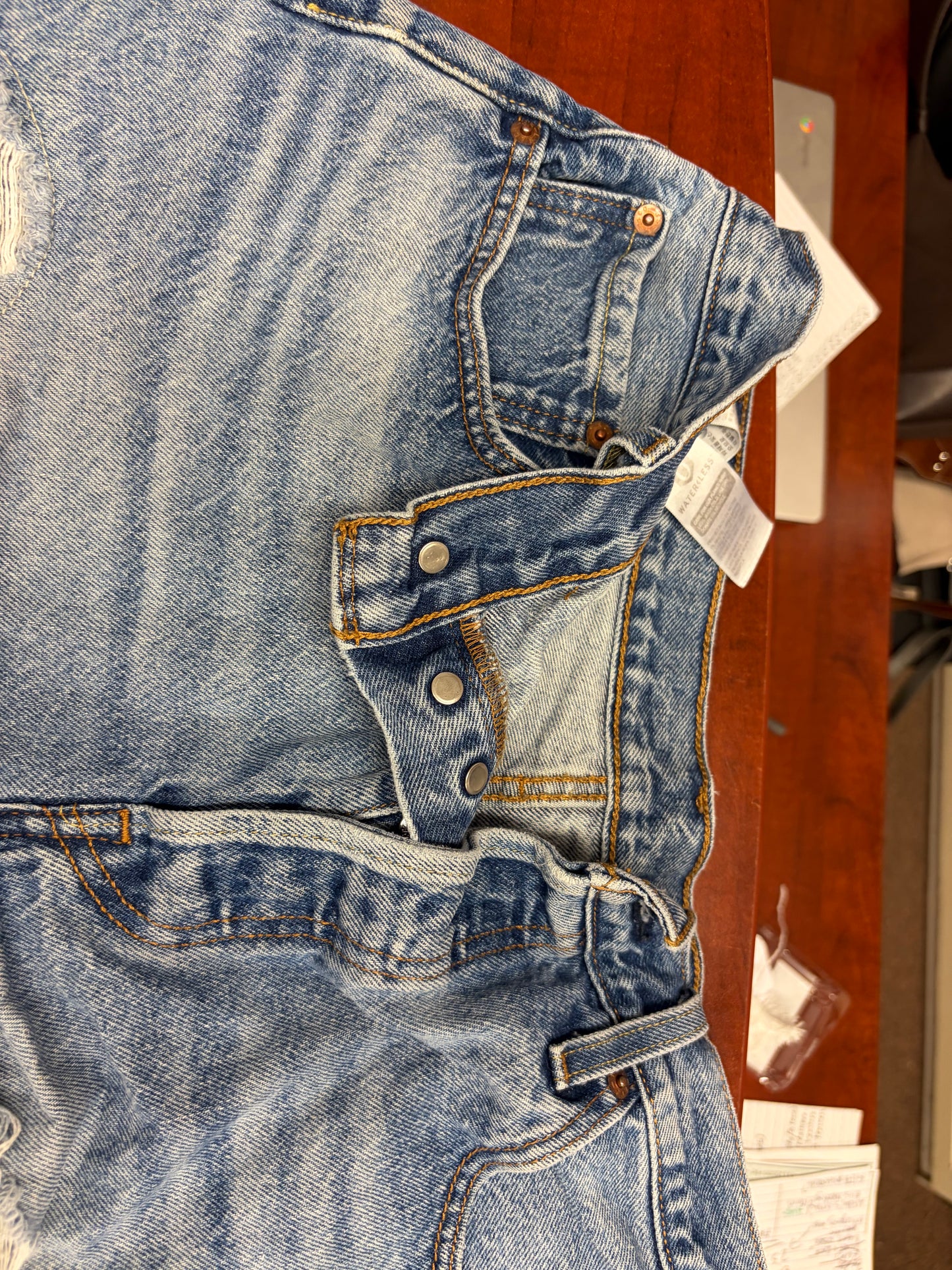 Levi 501 shorts- W31