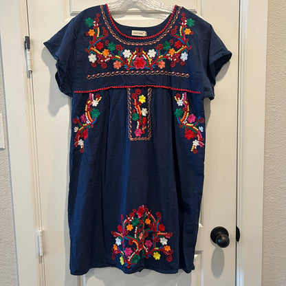 Embroidered Dress - Women's XXL