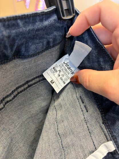 High Waisted Dark Wash Jeans - M