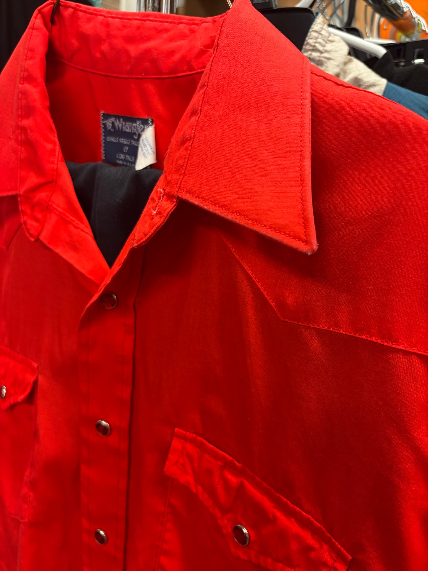 VINTAGE Wrangler longtail pearl snap shirt-L