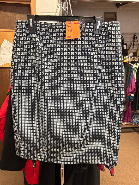 Liz Claiborne Skirt (Size 12)