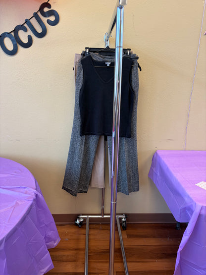 Ann Taylor Black Tank - M