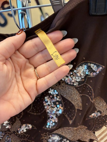 Brown asymmetrical SHARK BITE- flower top- XS