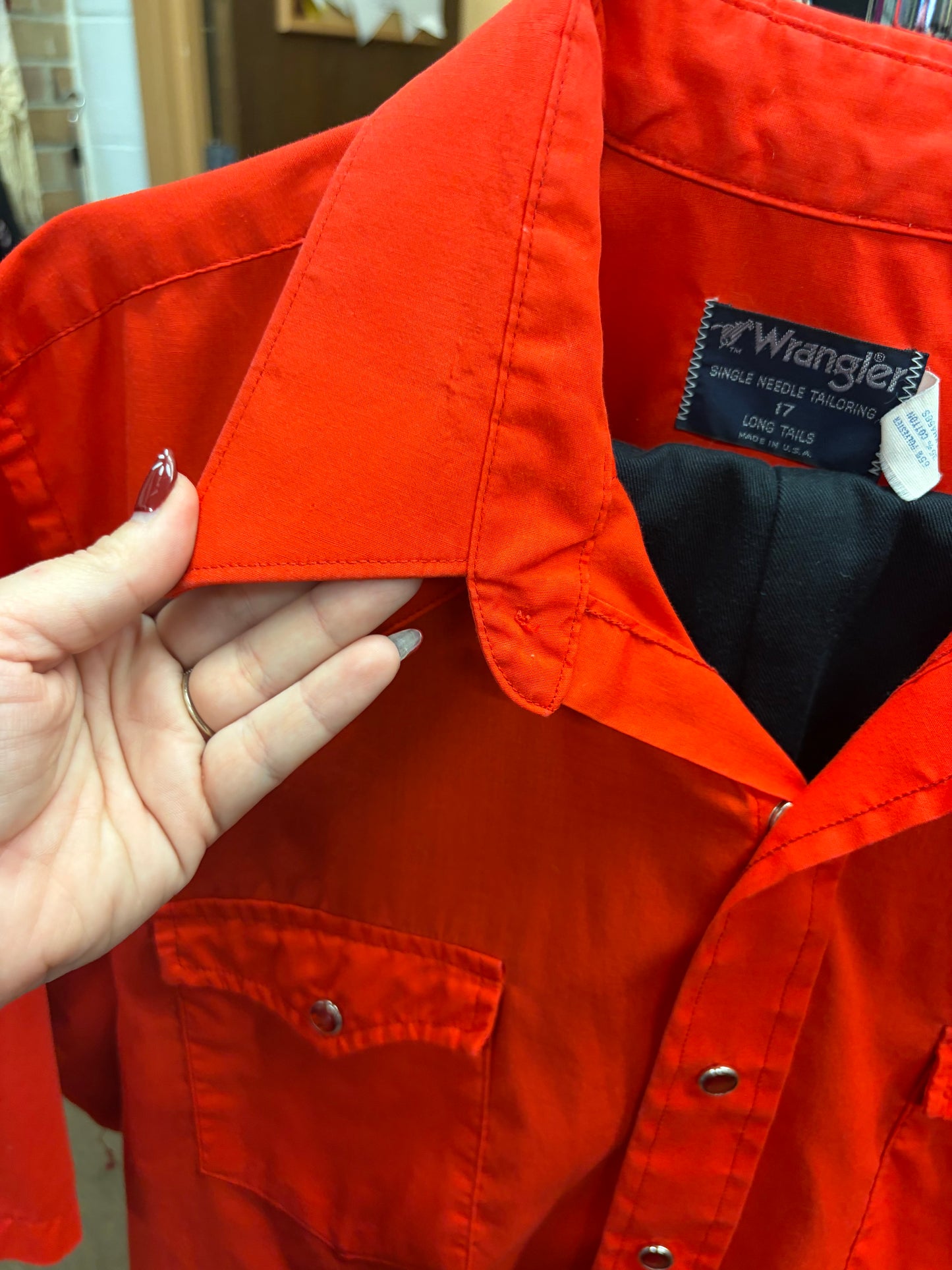 VINTAGE Wrangler longtail pearl snap shirt-L