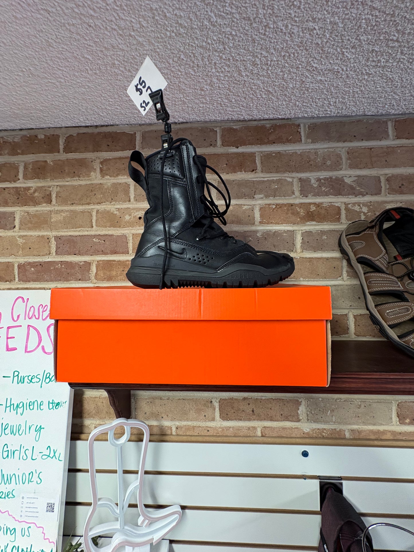 Nike Combat Boots 7M