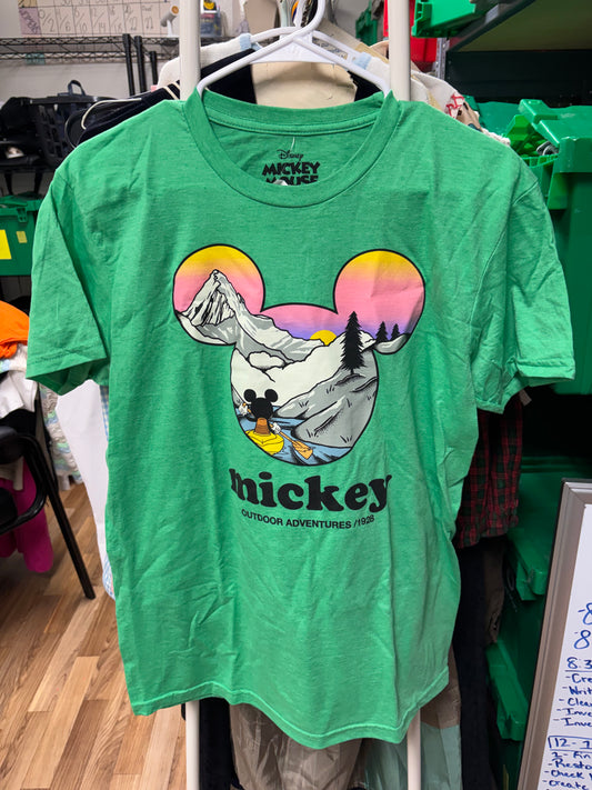 Mickey Outdoor Graphic Tee-M