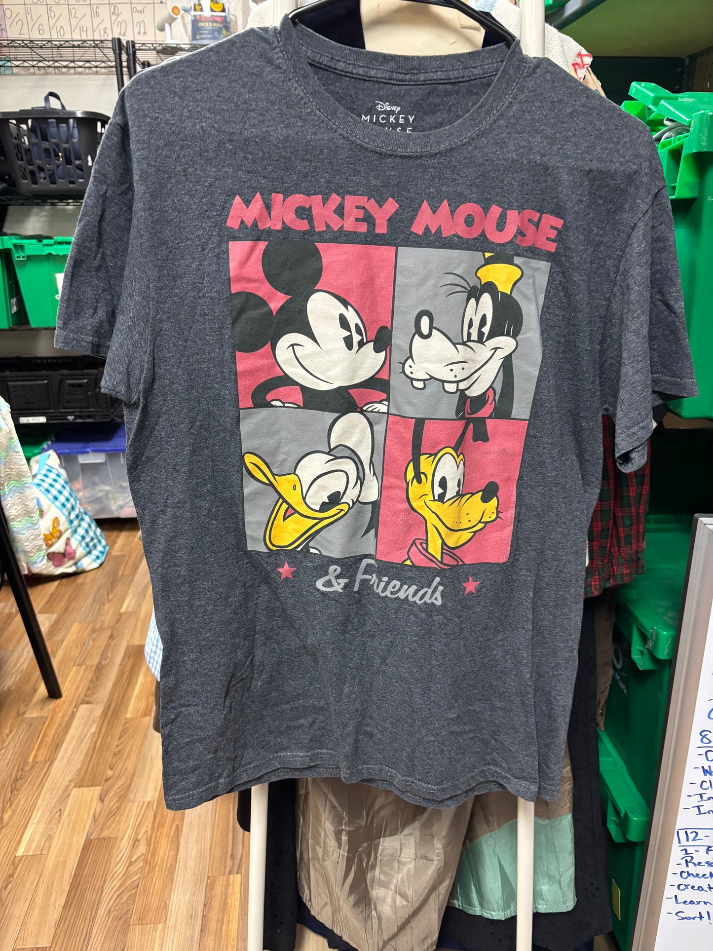 Mickey & Friends Graphic Tee-M