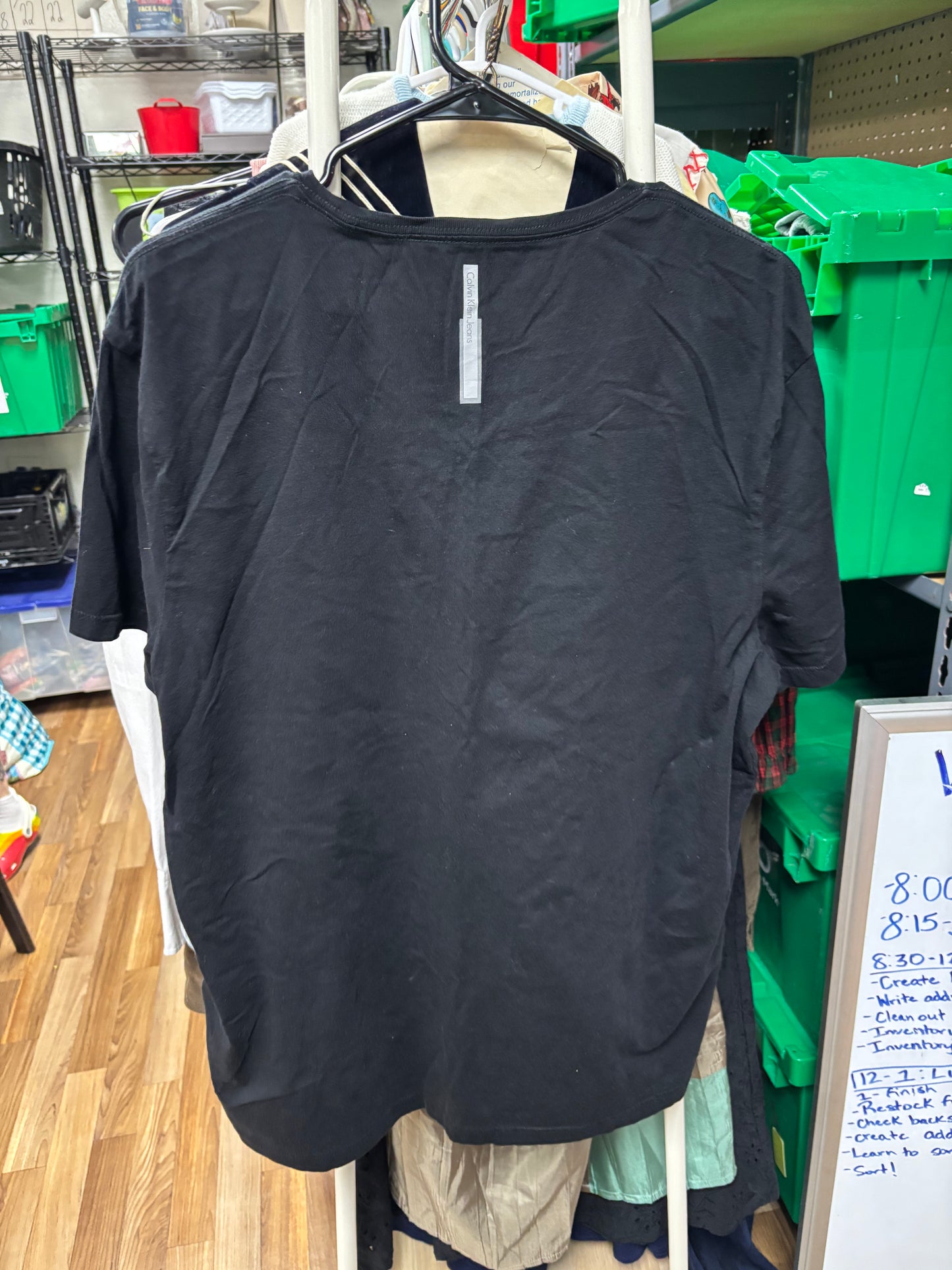 Calvin Klein Graphic Tee-XL