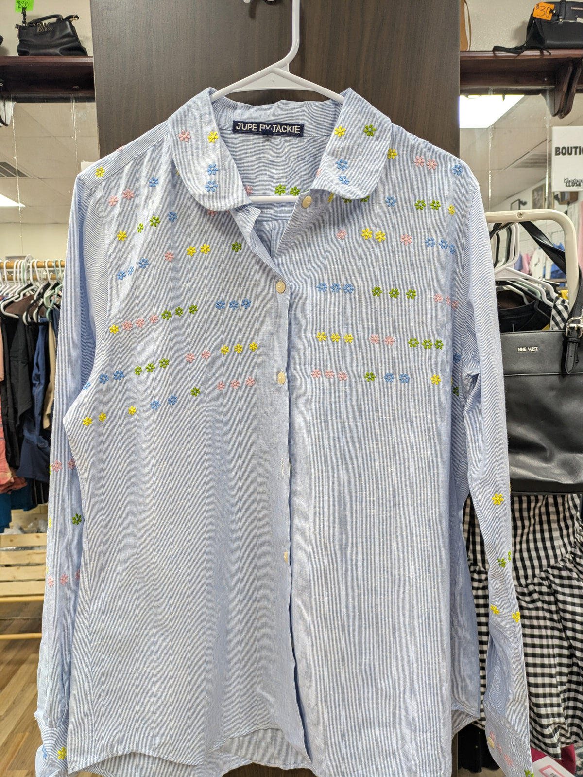 Jupe by Jackie hand embroidered cotton and linen button down shirt