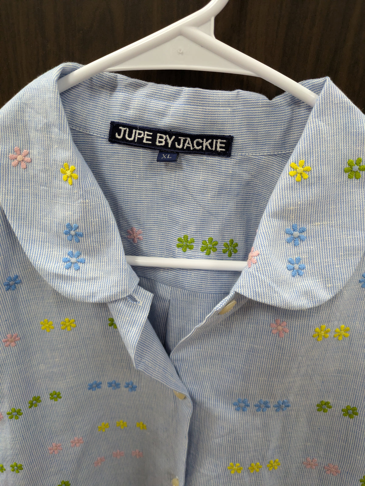 Jupe by Jackie hand embroidered cotton and linen button down shirt