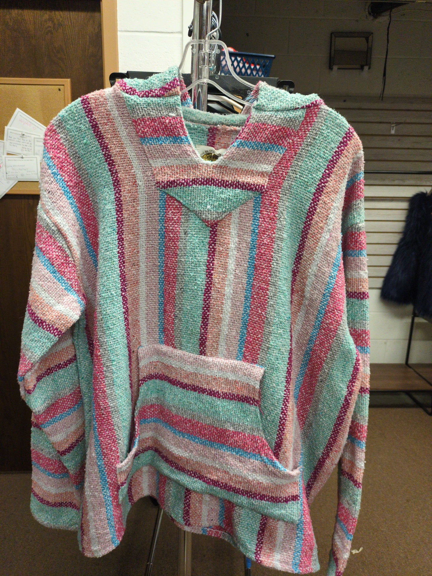 Pink Earth Ragz Sweater Sz L