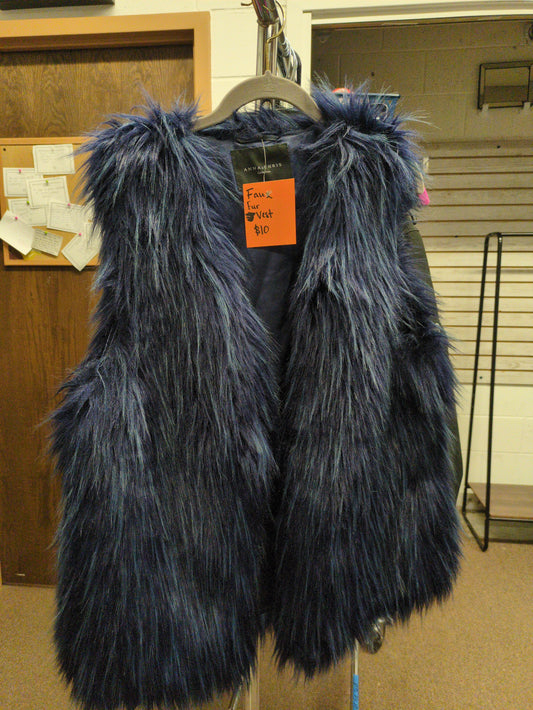 Faux Fur Vest Size L