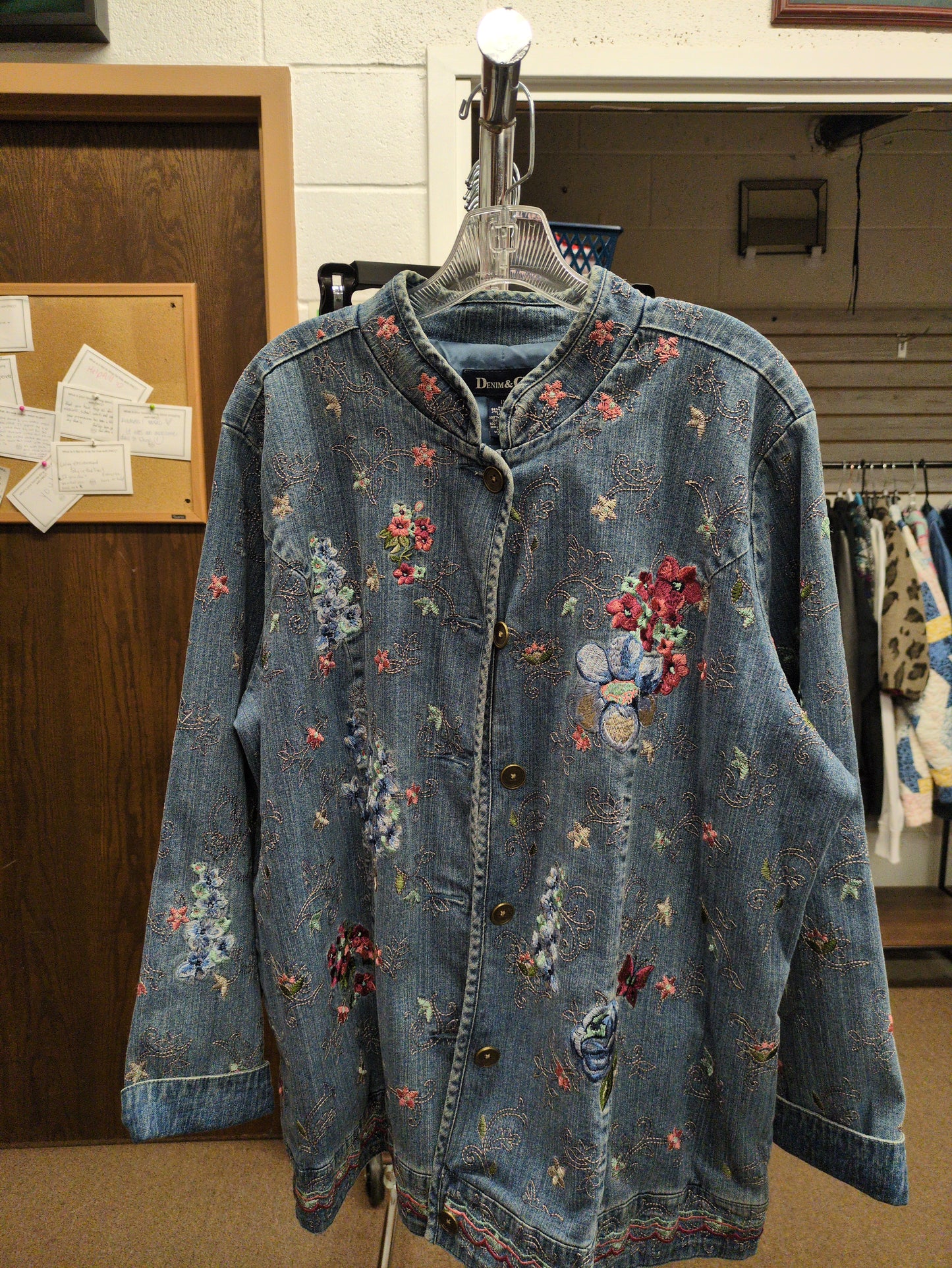 Denim & Co. Embroidered Jacket Sz 1X